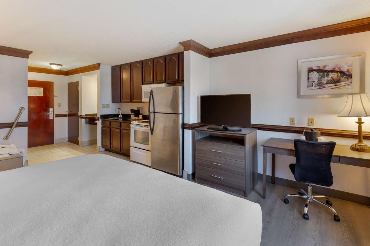 Best Western Plus South Hill Inn Luaran gambar